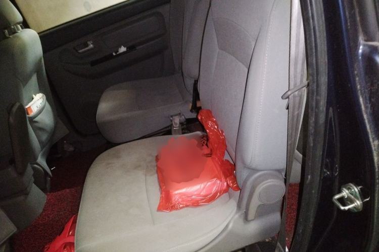 Used BAIC Weiwang M20 2014 1.5L practical type BJ415A Left Rear Seat
