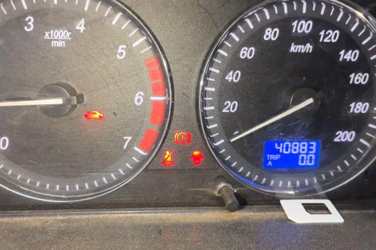 Used BAIC Weiwang M20 2014 1.5L Comfort Version BJ415B Odometer Close Up