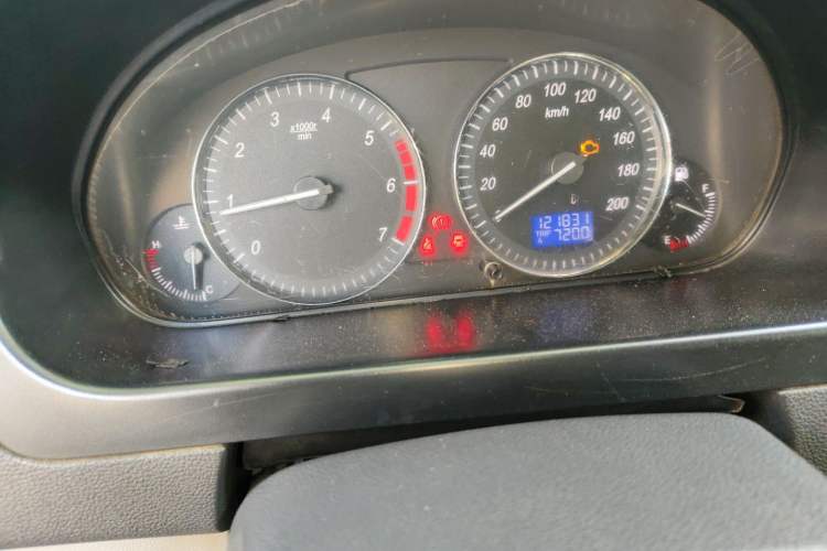 Used BAIC Weiwang M20 2014 1.5L practical type BJ415A Odometer Close Up