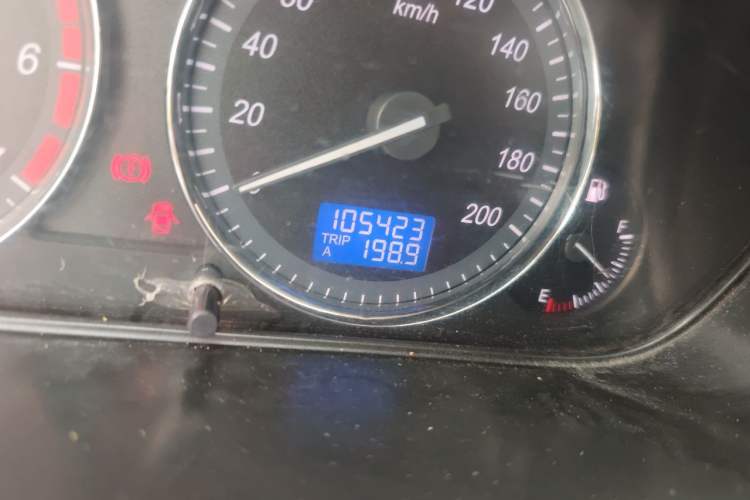 Used BAIC Weiwang M20 2014 1.5L Comfort Version BJ415B Odometer Close Up