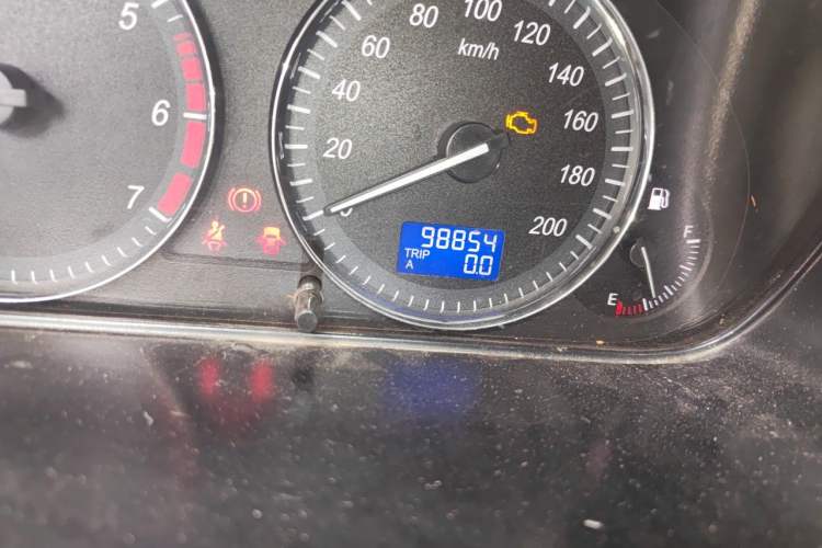 Used BAIC Weiwang M20 2014 1.5L practical type BJ415A Odometer Close Up