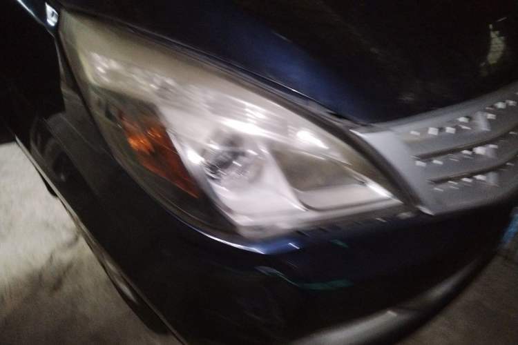 Used BAIC Weiwang M20 2014 1.5L practical type BJ415A Right Front Headlight