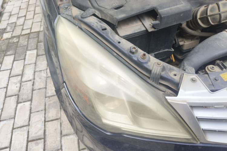 Used BAIC Weiwang M20 2014 1.5L practical type BJ415A Right Front Headlight