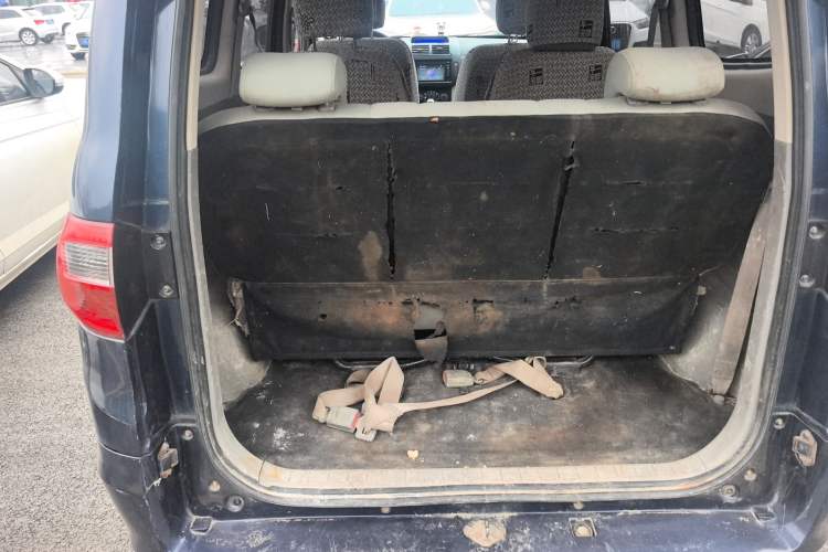 Used BAIC Weiwang M20 2014 1.5L Comfort Version BJ415B Trunk