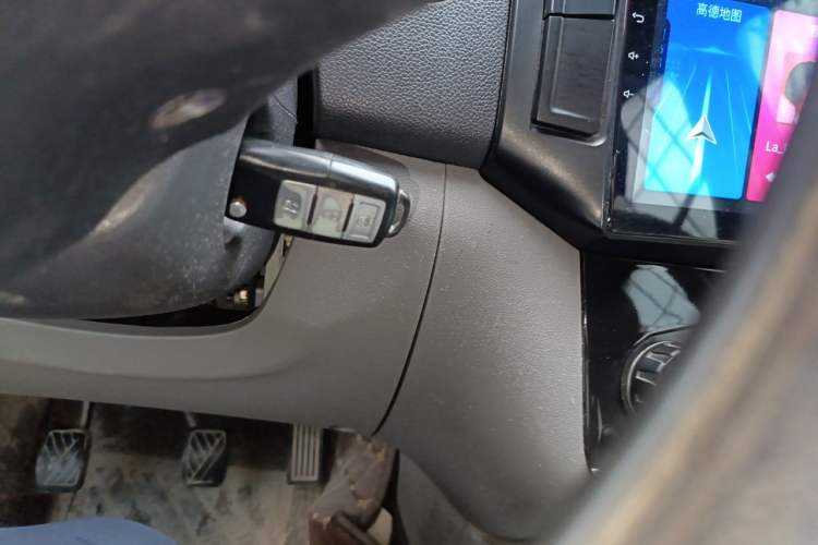 Used BAIC Weiwang M20 2014 1.5L Basic Version BJ415B Vehicle Key