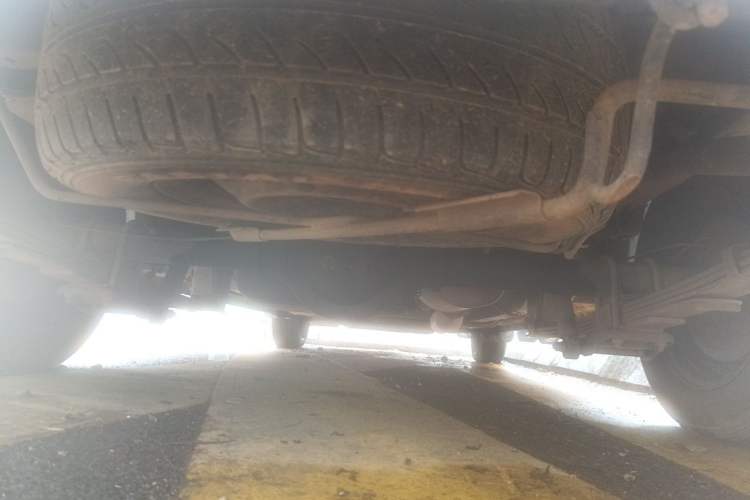 Used BAIC Weiwang M20 2014 1.5L practical type BJ415A Chassis Front