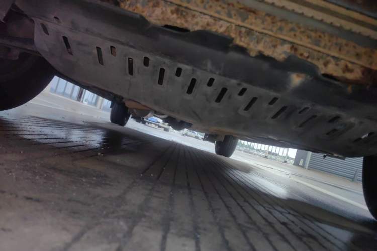 Used BAIC Weiwang M20 2014 1.5L practical type BJ415A Chassis Front