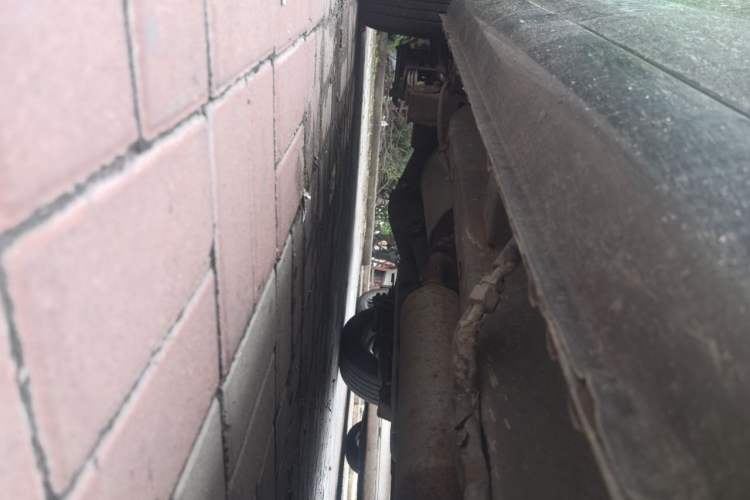 Used BAIC Weiwang M20 2014 1.5L practical type BJ415A Chassis Front Right