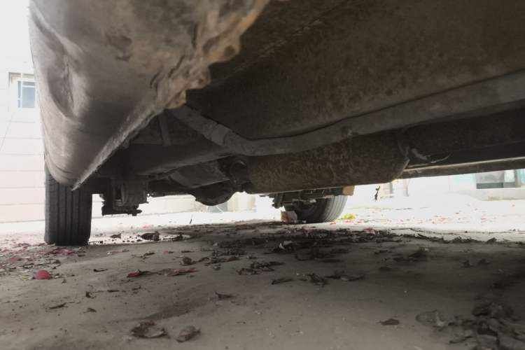 Used BAIC Weiwang M20 2014 1.5L practical type BJ415A Chassis Front Right