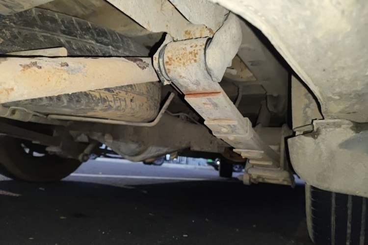 Used BAIC Weiwang M20 2014 1.5L practical type BJ415A Chassis Rear