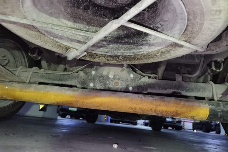 Used BAIC Weiwang M20 2014 1.5L Basic Version DAM15DL Chassis Rear