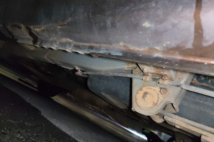 Used BAIC Weiwang M20 2014 1.5L practical type BJ415A Chassis Rear Left
