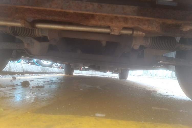 Used BAIC Weiwang M20 2014 1.5L practical type BJ415A Chassis Rear
