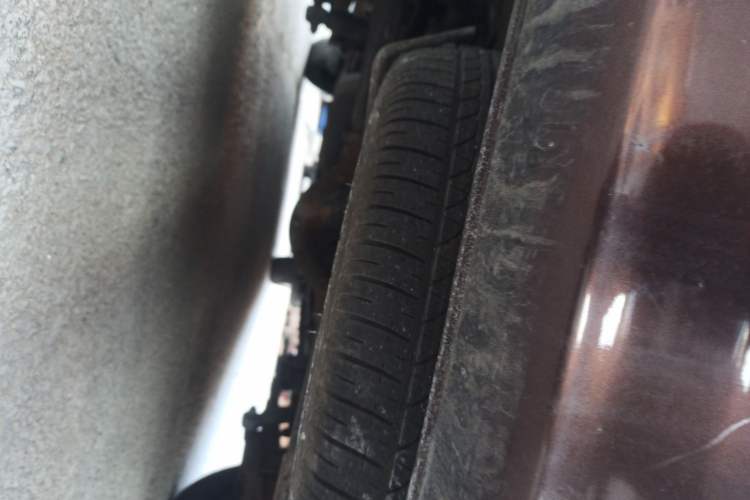 Used BAIC Weiwang M20 2014 1.5L Basic Version DAM15DL Chassis Rear