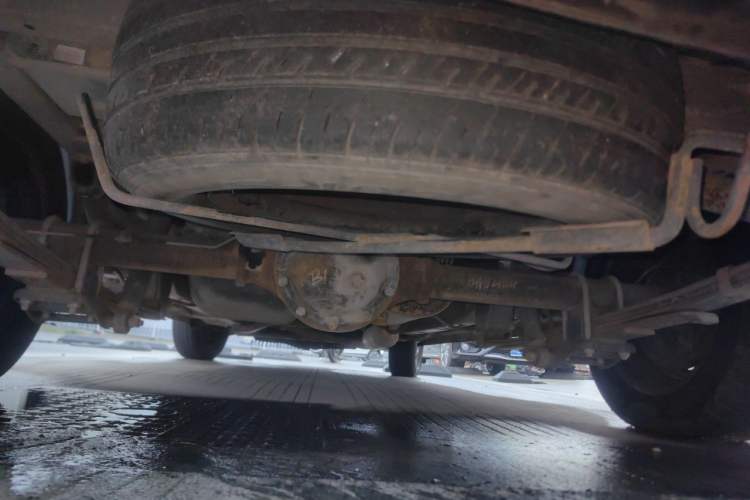 Used BAIC Weiwang M20 2014 1.5L practical type BJ415A Chassis Rear