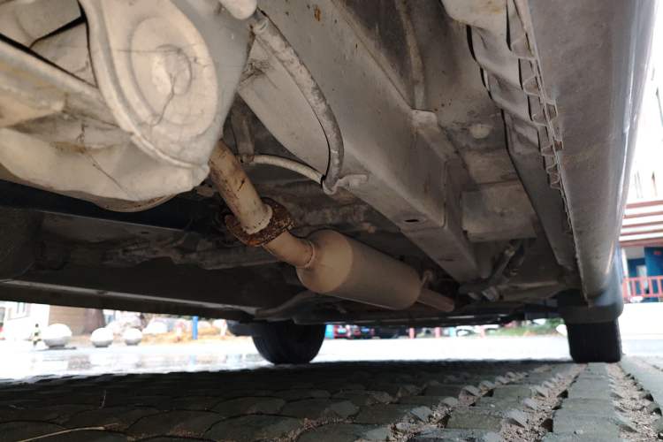 Used BAIC Weiwang M20 2014 1.5L practical type BJ415A Chassis Rear Right