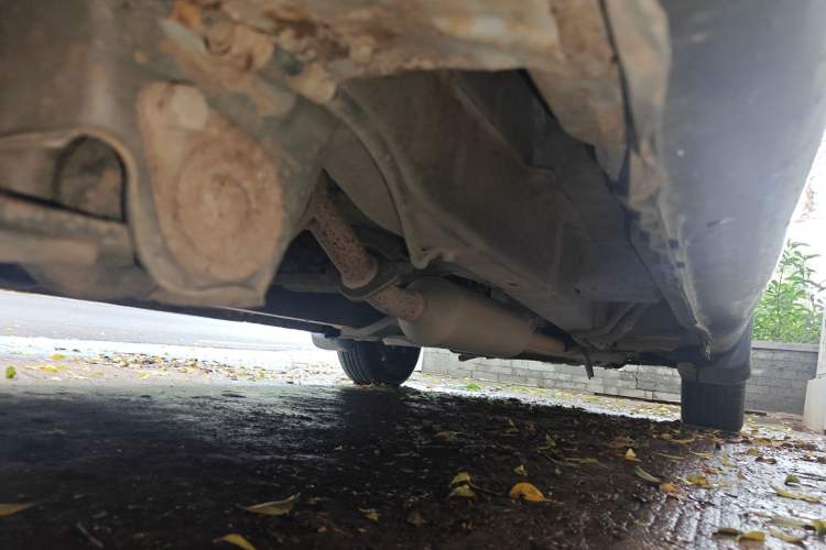 Used BAIC Weiwang M20 2014 1.5L practical type BJ415A Chassis Rear Right