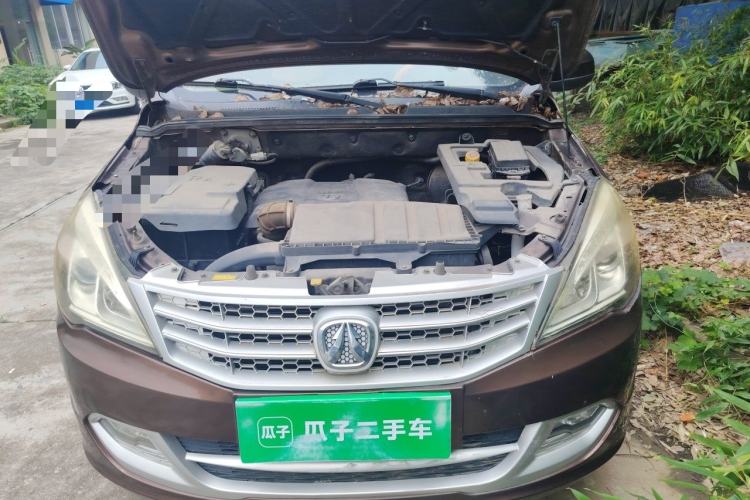Used BAIC Weiwang M20 2014 1.5L practical type BJ415A Engine Bay