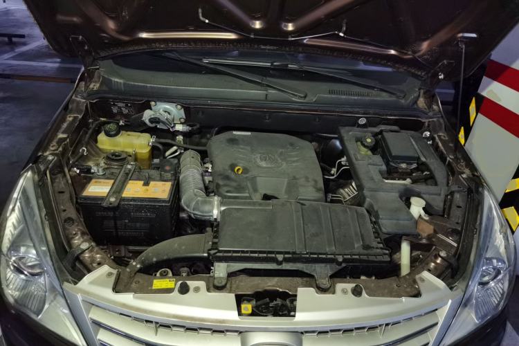 Used BAIC Weiwang M20 2014 1.5L Basic Version DAM15DL Engine Bay