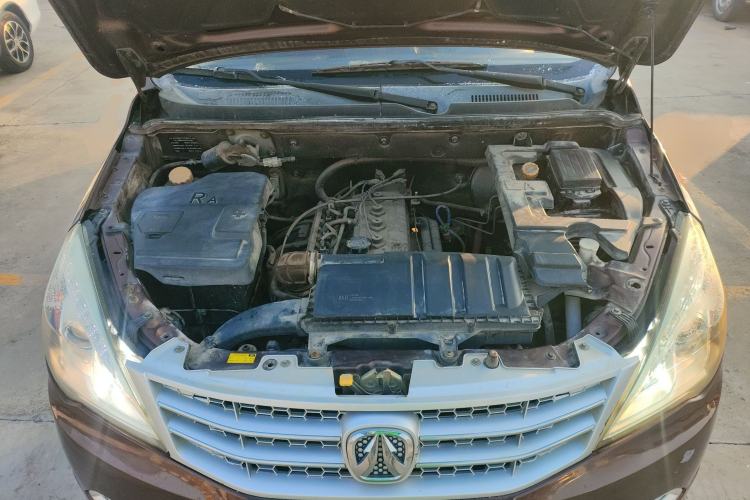 Used BAIC Weiwang M20 2014 1.5L Comfort Version BJ415B Engine Bay