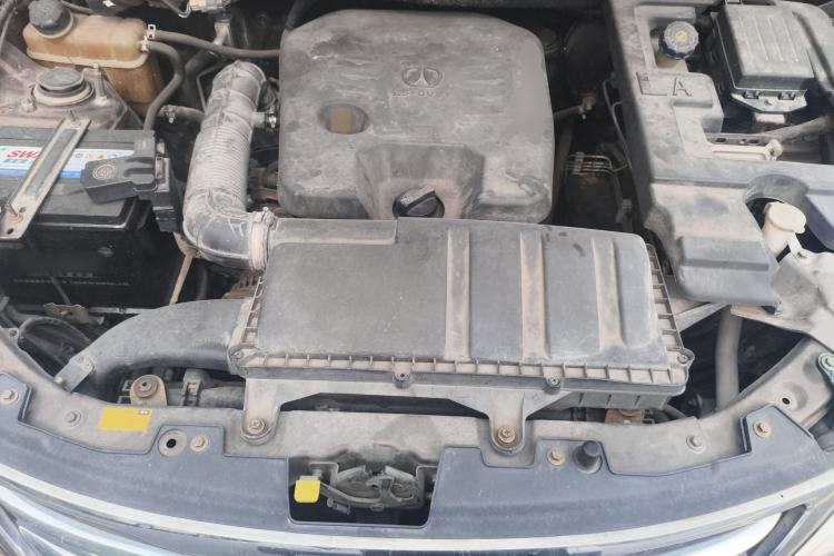 Used BAIC Weiwang M20 2014 1.5L Comfort version DAM15DL Engine Bay
