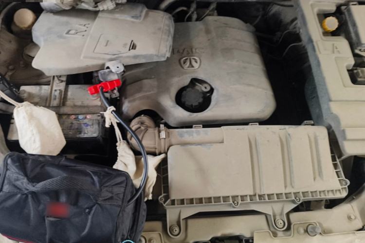 Used BAIC Weiwang M20 2014 1.5L practical type BJ415A Engine Bay
