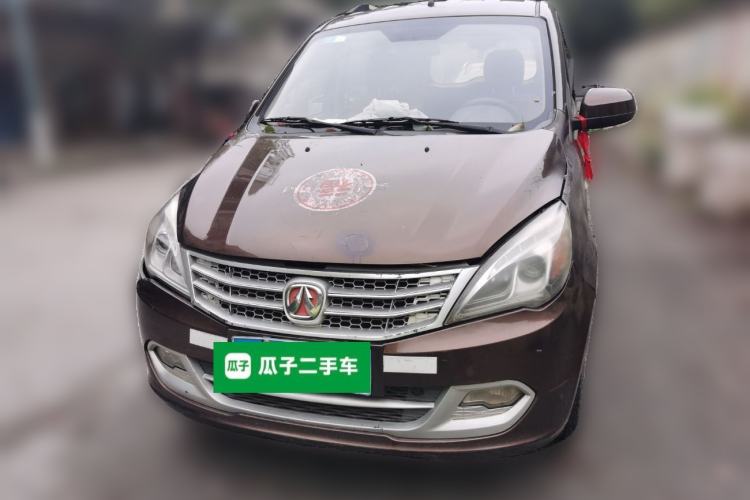 Used BAIC Weiwang M20 2014 1.5L Basic Version BJ415B Front