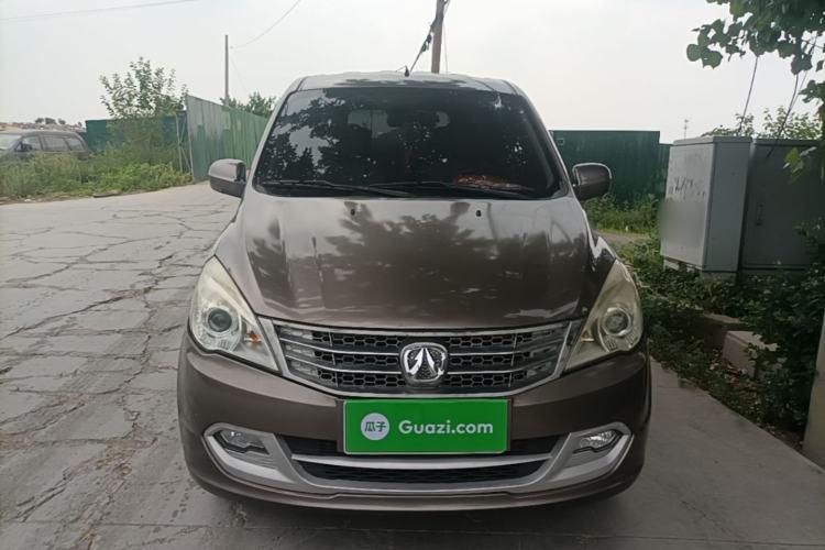 Used BAIC Weiwang M20 2014 1.5L Basic Version DAM15DL Front