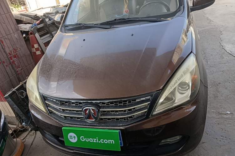 Used BAIC Weiwang M20 2014 1.5L practical type BJ415A Front