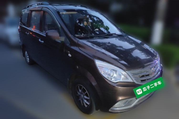 Used BAIC Weiwang M20 2014 1.5L Basic Version DAM15DL Front Right 45 Deg