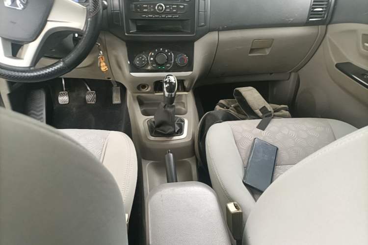 Used BAIC Weiwang M20 2014 1.5L Basic Version DAM15DL Gear Lever