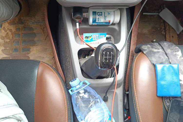 Used BAIC Weiwang M20 2014 1.5L practical type BJ415A Gear Lever