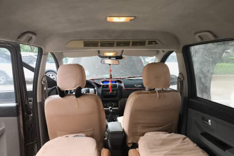 Used BAIC Weiwang M20 2014 1.5L practical type BJ415A Headliner