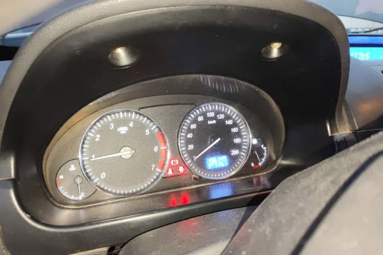 Used BAIC Weiwang M20 2014 1.5L practical type BJ415A Instrument Cluster