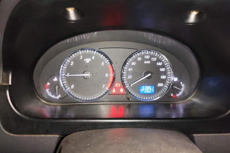 Used BAIC Weiwang M20 2014 1.5L practical type BJ415A Instrument Cluster