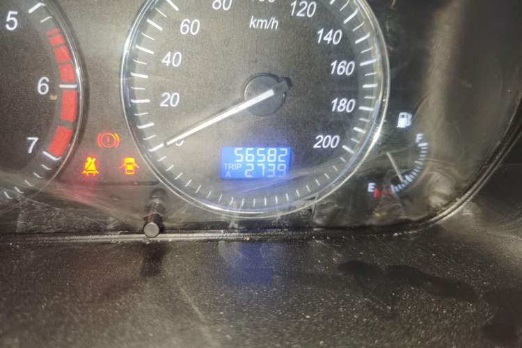 Used BAIC Weiwang M20 2014 1.5L Basic Version DAM15DL Odometer Close Up