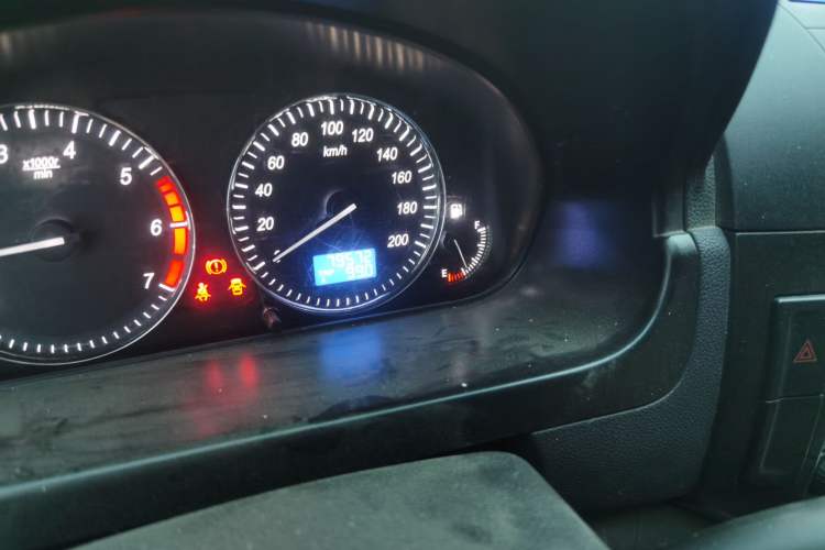 Used BAIC Weiwang M20 2014 1.5L practical type BJ415A Odometer Close Up