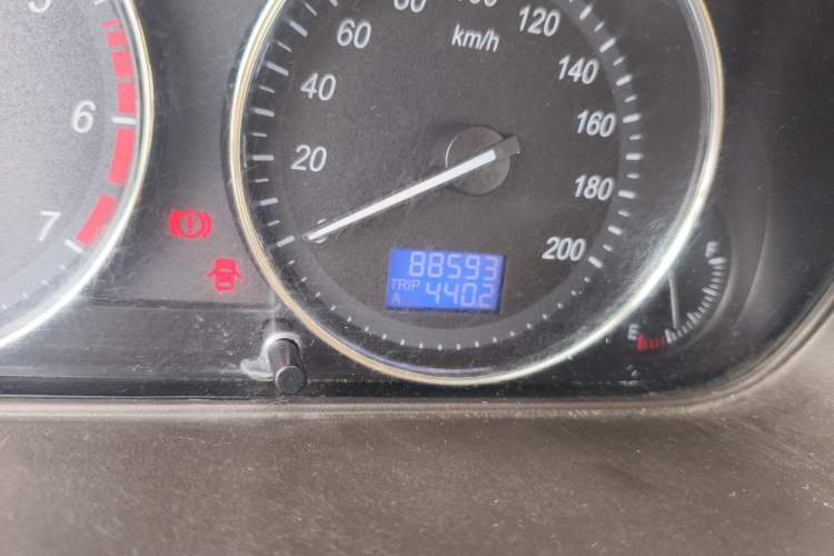 Used BAIC Weiwang M20 2014 1.5L Comfort version DAM15DL Odometer Close Up