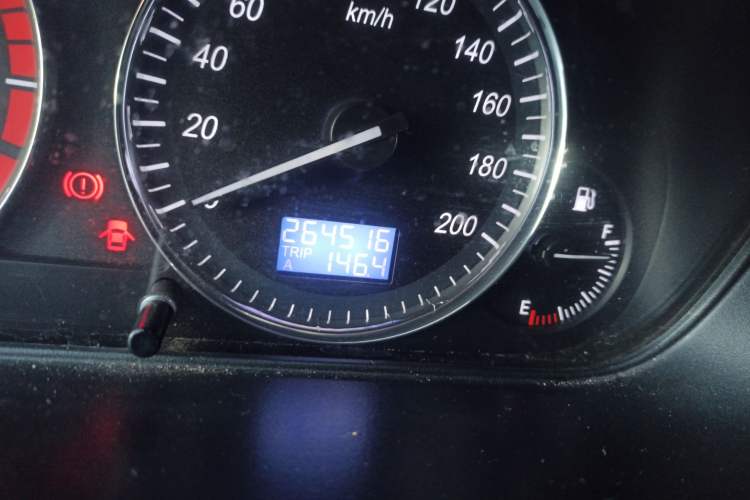 Used BAIC Weiwang M20 2014 1.5L Basic Version DAM15DL Odometer Close Up