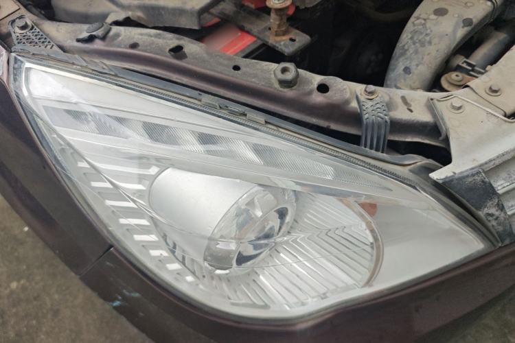 Used BAIC Weiwang M20 2014 1.5L Standard DAM15DL Right Front Headlight