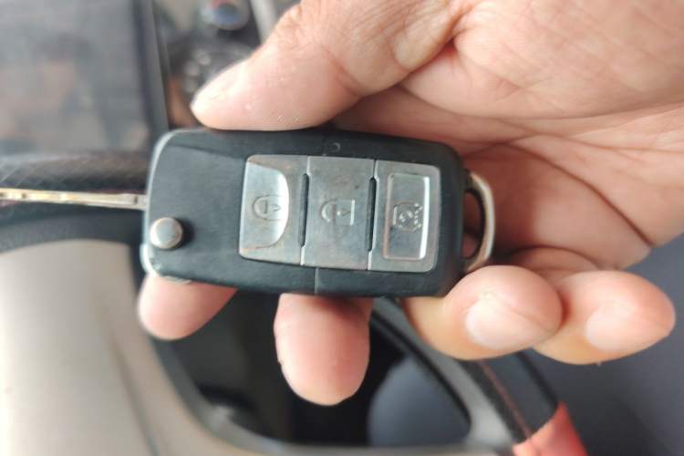Used BAIC Weiwang M20 2014 1.5L practical type BJ415A Vehicle Key