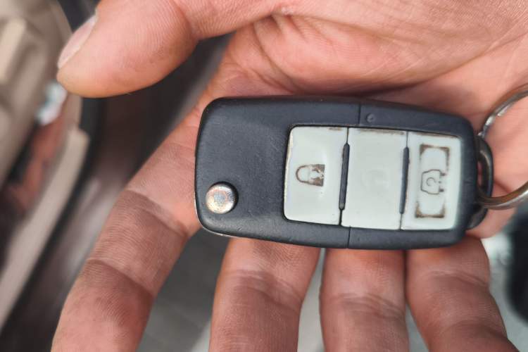 Used BAIC Weiwang M20 2014 1.5L Comfort version DAM15DL Vehicle Key