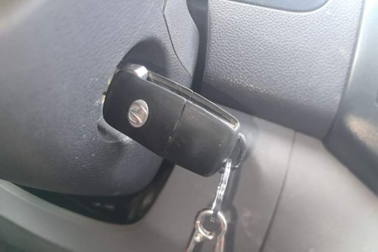 Used BAIC Weiwang M20 2014 1.5L practical type BJ415A Vehicle Key