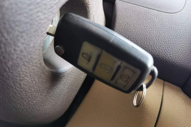 Used BAIC Weiwang M20 2014 1.5L Basic Version DAM15DL Vehicle Key