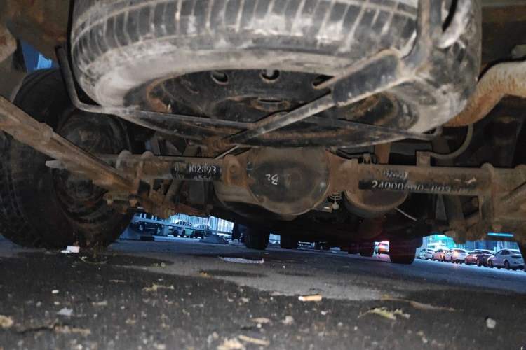 Used BAIC Weiwang M20 2014 1.5L practical type BJ415A Chassis Rear
