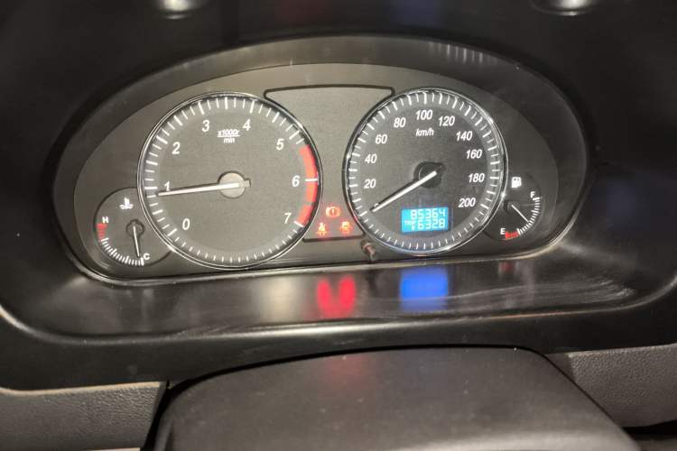 Used BAIC Weiwang M20 2014 1.5L practical type BJ415A Odometer Close Up