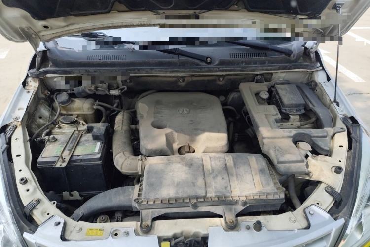 Used BAIC Weiwang M20 2014 1.5L Ultra-Luxury DAM15DL Engine Bay