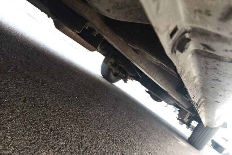Used BAIC Weiwang M20 2014 1.5L practical type BJ415A Chassis Front Left