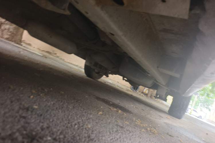 Used BAIC Weiwang M20 2014 1.5L practical type BJ415A Chassis Front Left