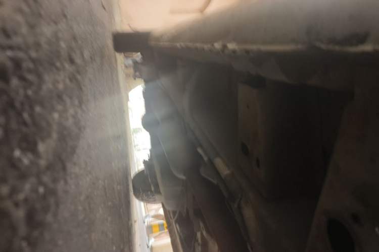 Used BAIC Weiwang M20 2014 1.5L practical type BJ415A Chassis Front Right